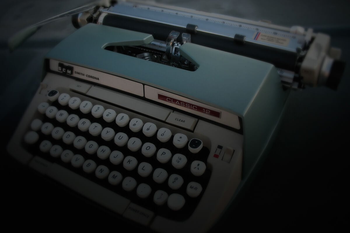 ¿Se escribe Front-end, Front end o Frontend?