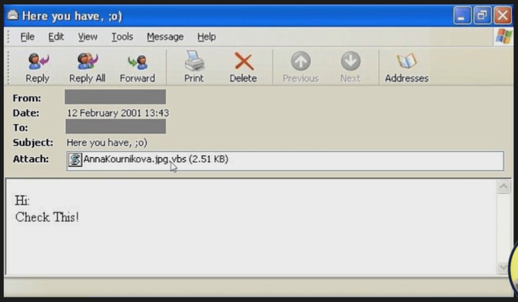 Interfaz de correo con archivo malicioso