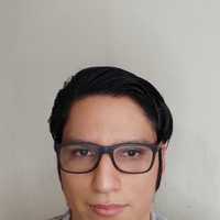 Erding Israel Flores Moreno