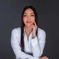 Mariana Madeleine Almache Sanisaca