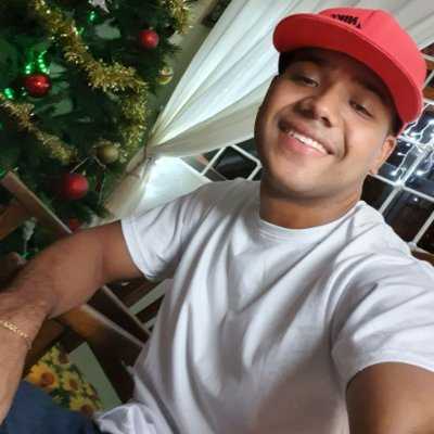 Roberto Velasquez Dean