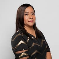 Karina Meneses Flores