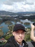 Mauricio Hernández Aguinaga