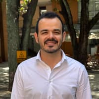 Nestor Rubio
