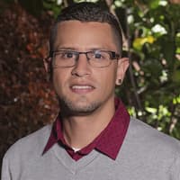 Nestor Quiñones Valencia