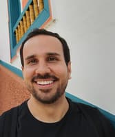 Roberto Mejía