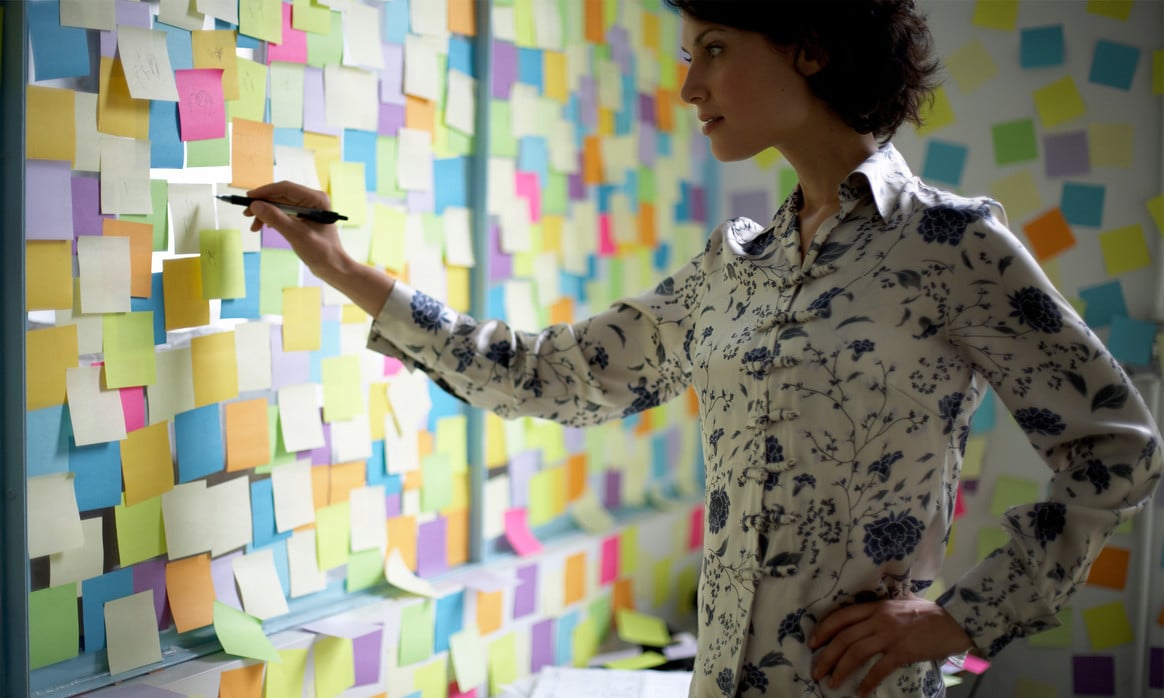 ¿Cómo funciona la metodologia Scrum y sus fases?