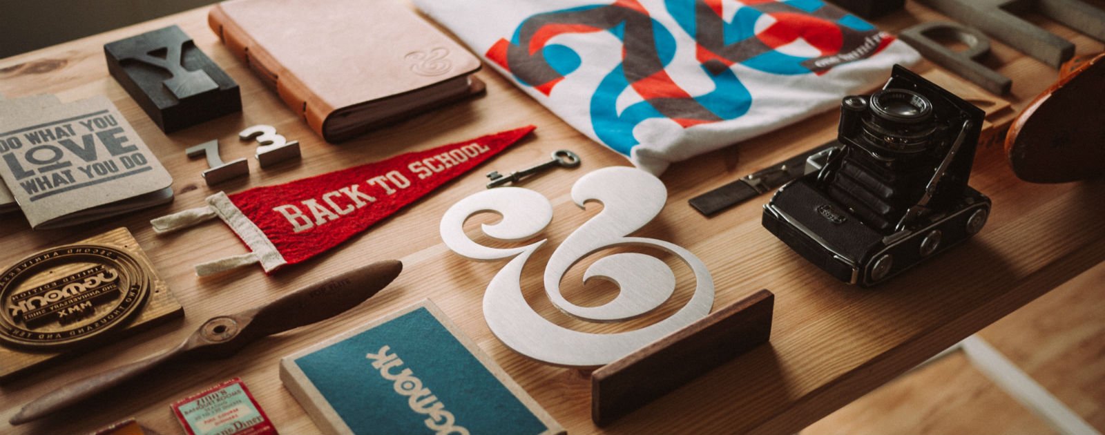 Photo-lettering: la historia no contada del diseño gráfico