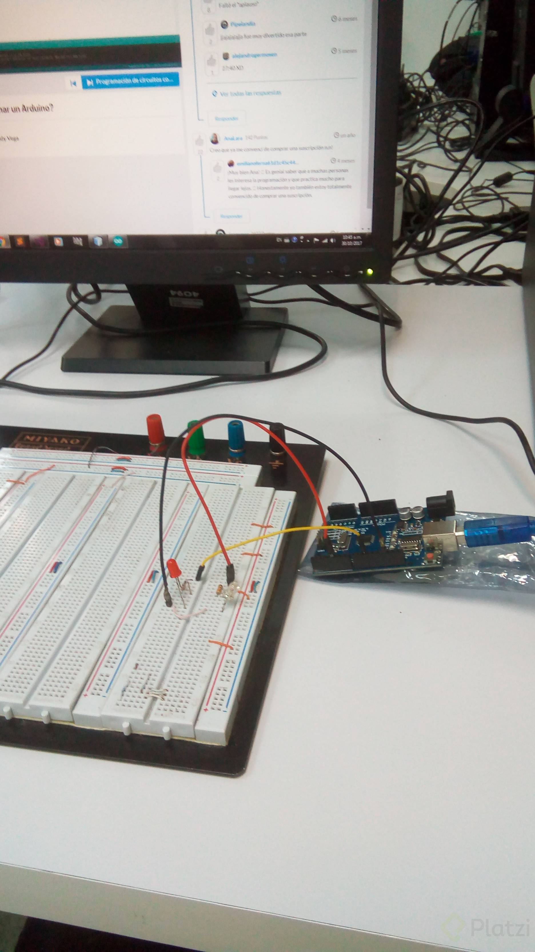 ¿Cómo programar un Arduino? - Platzi