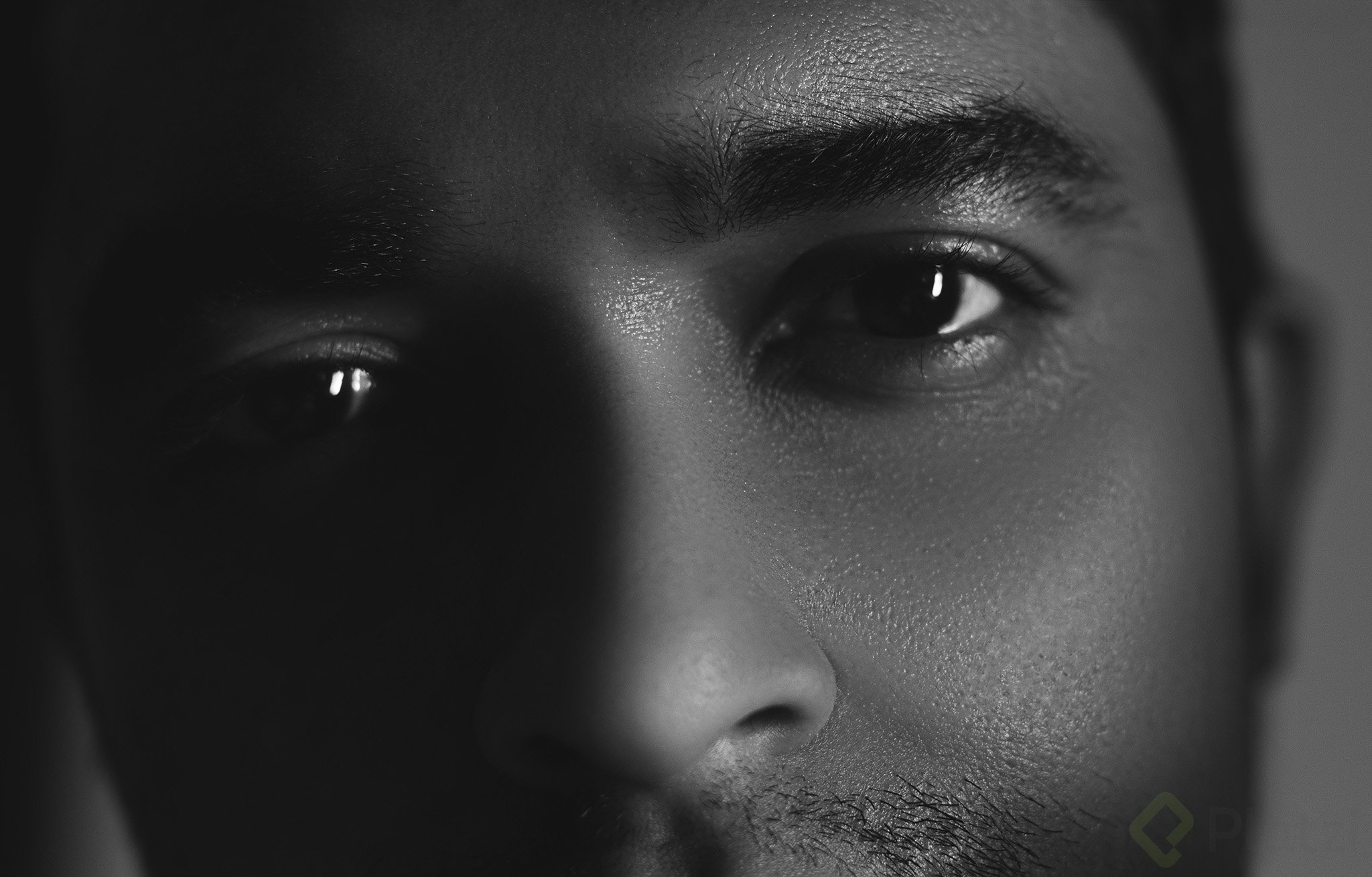 Primerisimo Primer Plano B-N.jpg