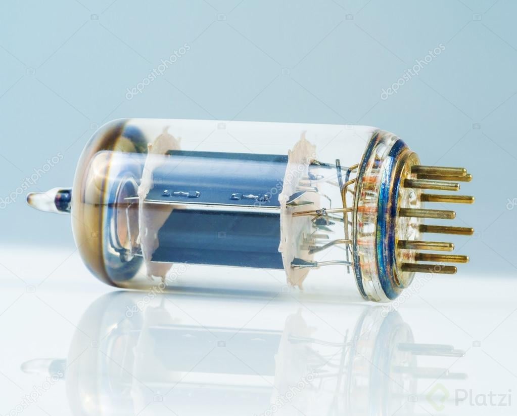 depositphotos_66635657-stock-photo-vacuum-tube-and-incandescence-bulb.jpg