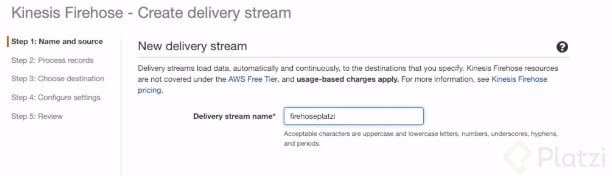 Creando un delivery stream llamado firehoseplatzi 