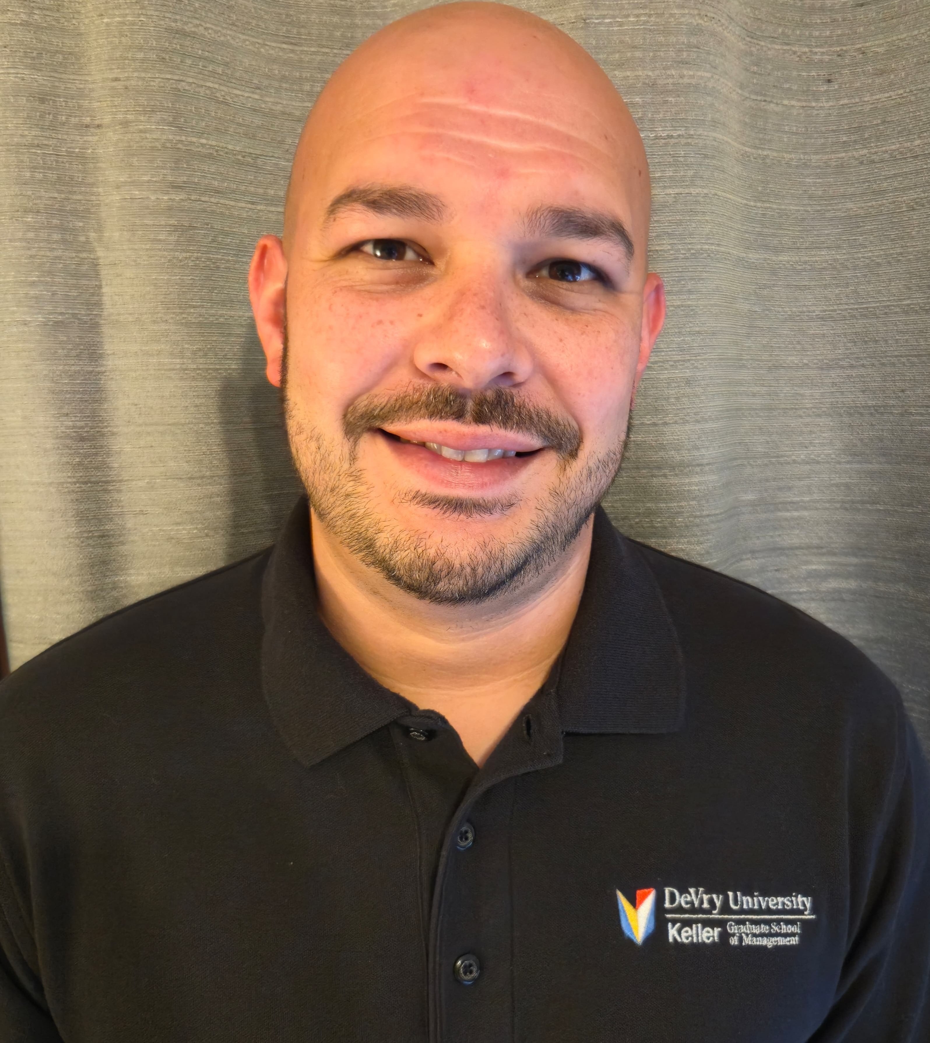 Robert Urbina